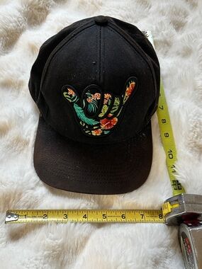 Black Floral Shaka Embroidered SnapBack Baseball Cap 100% cotton